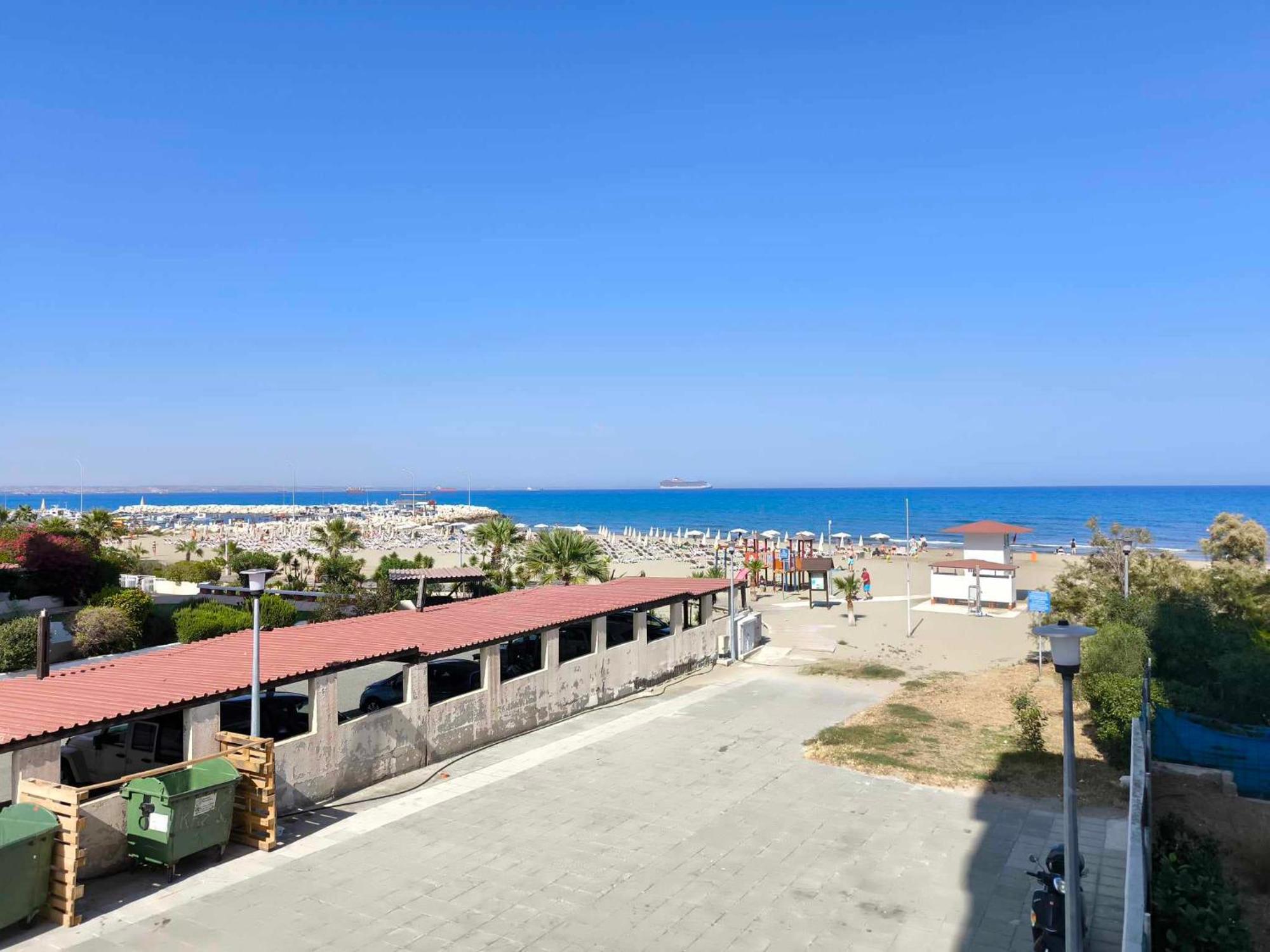 13 Sandy Beach Mackenzie Apartment Larnaca Exterior photo